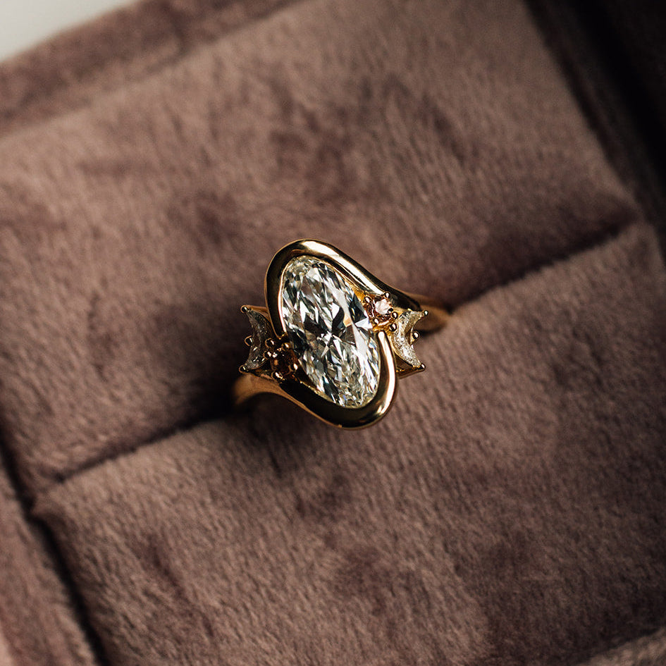 Ethical Engagement Rings: Understanding Lab-Grown vs. Responsibly Sourced Natural Diamonds
