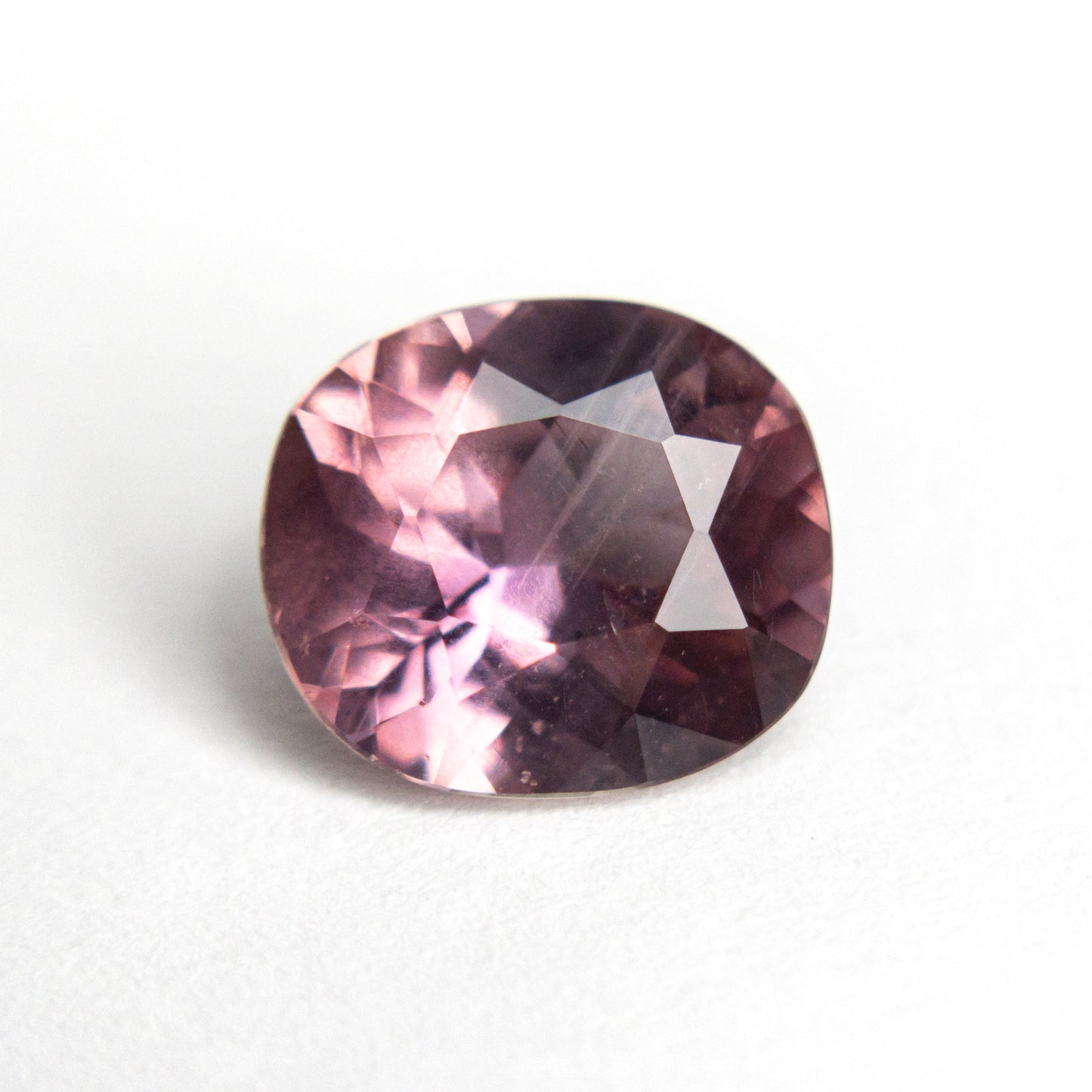 3.07ct Pink Oval Brilliant Cut Sapphire